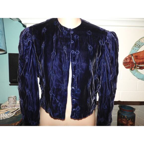 Unique Victorian/Edwardian Blue Velvet Jacket - Picture 1 of 4